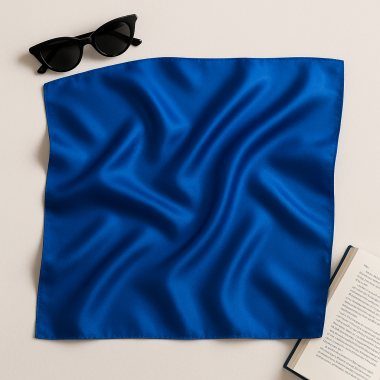 Esarfa dama albastra, satin de mătase, pătrată 65x65 cm, intensitate si eleganta